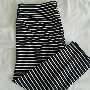 Black and white stripe Crop workout pants